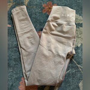Alphalete grey leggings